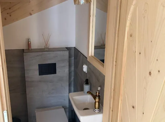 Heidi בקתה זקופאנה